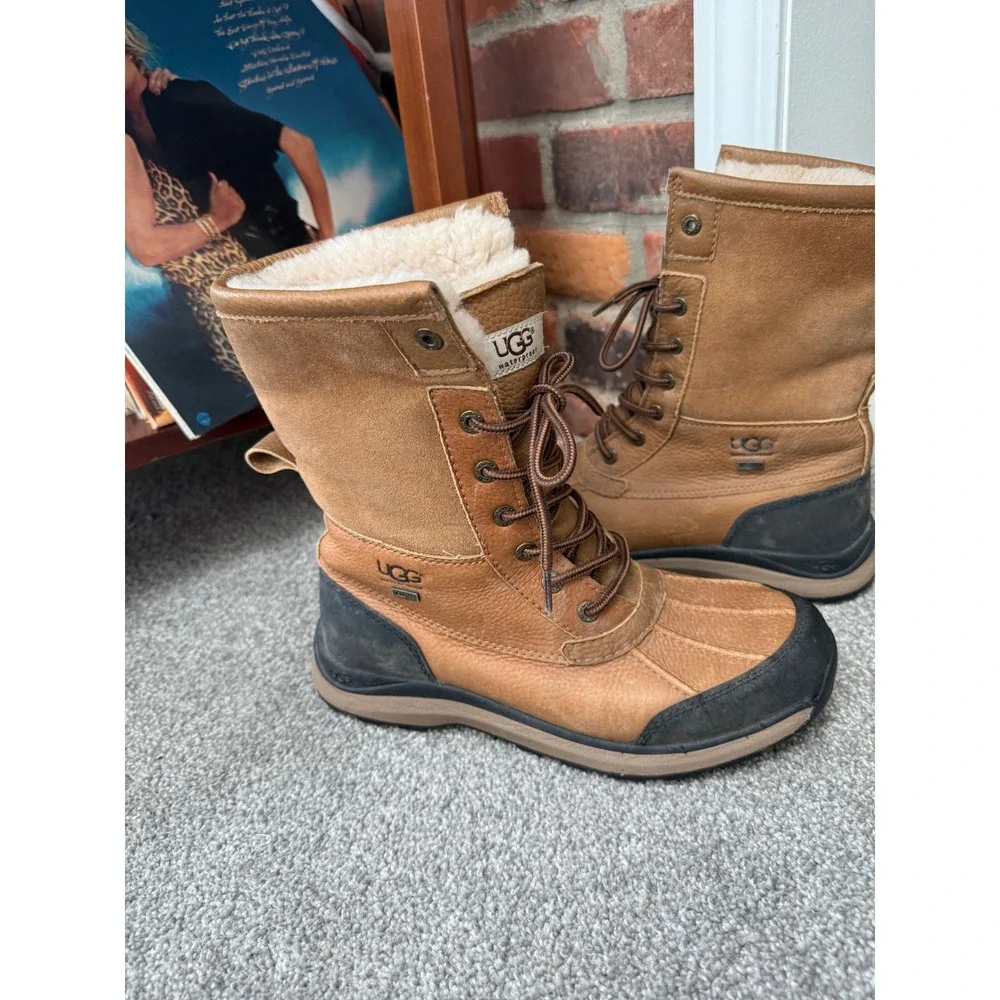 UGG‎ Australia Adirondack III Women's Boots - Chestnut, US 9.5